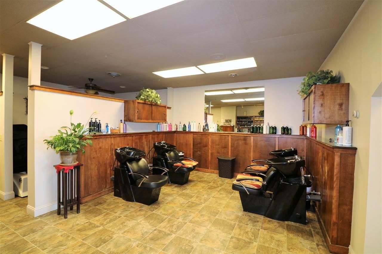 1 Main St, Newport, VT 05855
